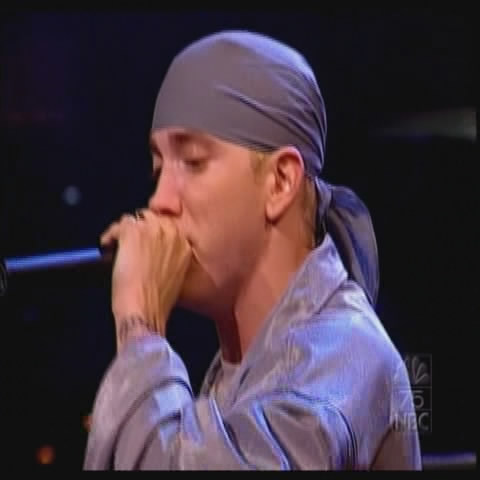 Eminem - Without Me Live SNL 2002